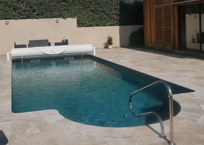 Le Sechoir De Vincent 住宿加早餐酒店 *